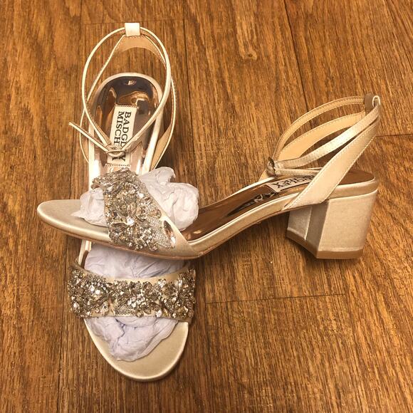 Badgley Mischka Ivanna Embellished Evening Shoe Heels Size 6 - Picture 6 of 16